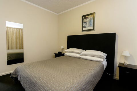 Esplanade Apartments At West Beach - Phillip Island Accommodation 1
