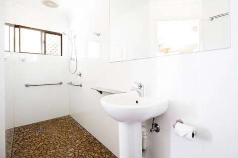 Backpackers Holiday Village - Phillip Island Accommodation 2
