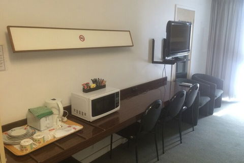 City Beach Motel - Phillip Island Accommodation 5