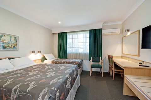 Colonial Terrace Motor Inn - Phillip Island Accommodation 6