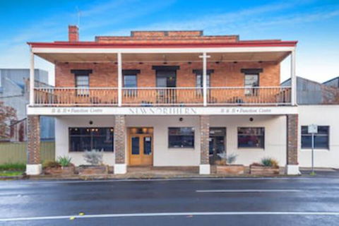 Northern Arts Hotel - Phillip Island Accommodation 0
