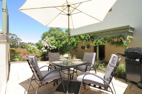 Daisy Cottage - Phillip Island Accommodation 3