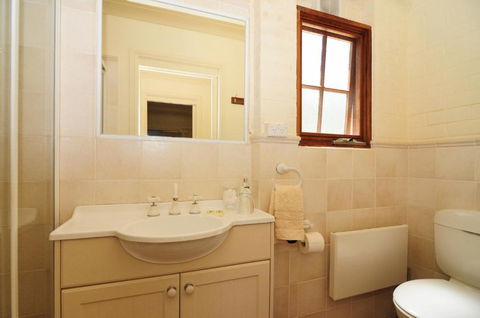 Daisy Cottage - Phillip Island Accommodation 6