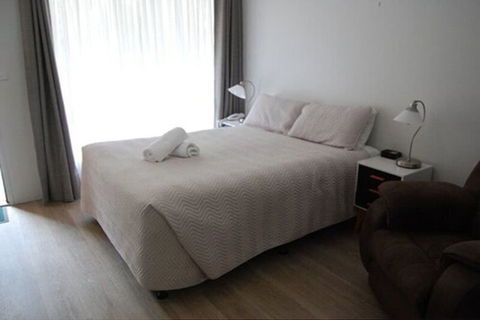 Sutherland Motel - Phillip Island Accommodation 5