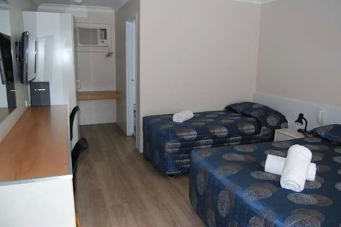 Sutherland Motel - Phillip Island Accommodation 7