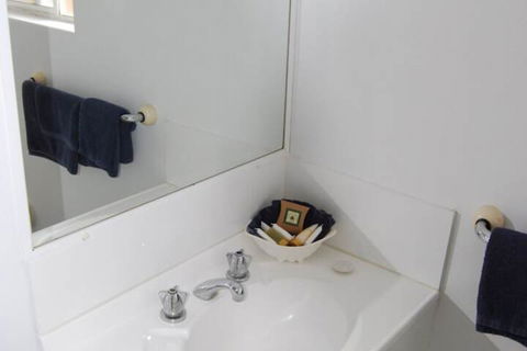 Sutherland Motel - Phillip Island Accommodation 4