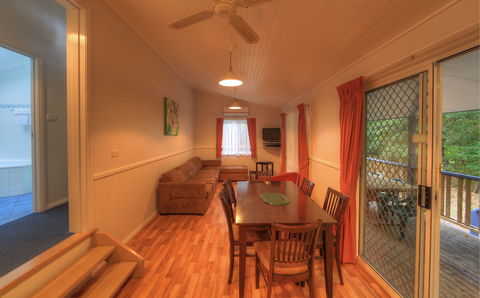 BIG4 Bungalow Park On Burrill Lake - Phillip Island Accommodation 4