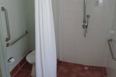 NRMA Capricorn Yeppoon Holiday Park - Phillip Island Accommodation 6