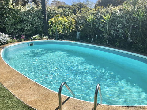 Jolly Swagman Motor Inn Euroa - Phillip Island Accommodation 3