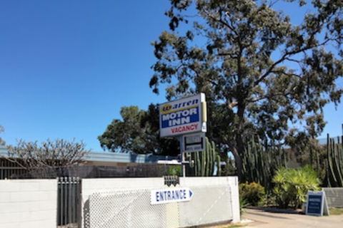 Warren Motor Inn - Phillip Island Accommodation 0