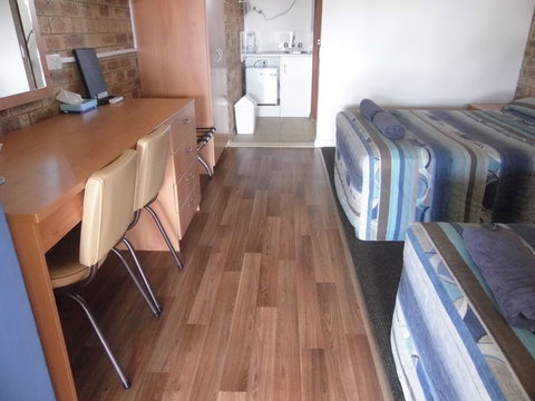 Nanango Fitzroy Motel - Phillip Island Accommodation 2