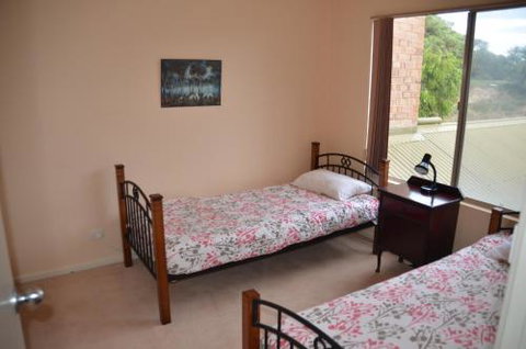 Arcadia Landing - Phillip Island Accommodation 4