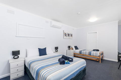 Wattle Grove Motel Maryborough - Phillip Island Accommodation 6