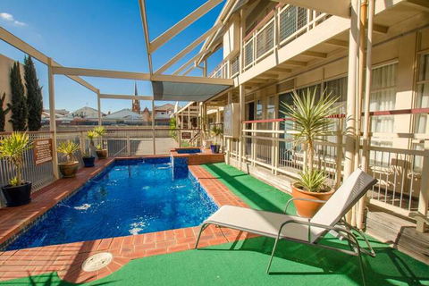 MAS Country Riverboat Lodge Motor Inn - Phillip Island Accommodation 4