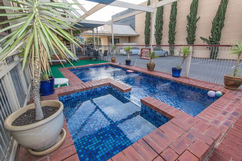 MAS Country Riverboat Lodge Motor Inn - Phillip Island Accommodation 3