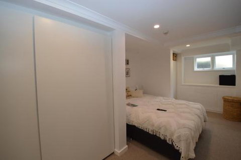 Karas 10 - Phillip Island Accommodation 4