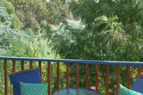 Riverwood Retreat - Phillip Island Accommodation 5
