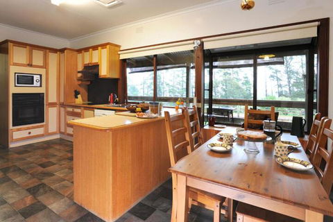 Lavender Farm - Phillip Island Accommodation 6