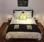 Smiths Lake House - Phillip Island Accommodation