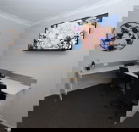 Raintree Motel Biloela - Phillip Island Accommodation