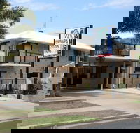 Emerald Central Palms Motel