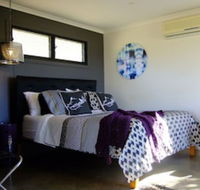 Deshons Retreat - Phillip Island Accommodation