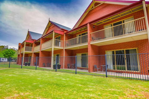 Murray Waters Motor Inn & Apartments - Phillip Island Accommodation 3
