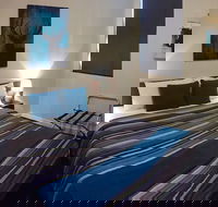 Doctor Syntax Hotel - Phillip Island Accommodation