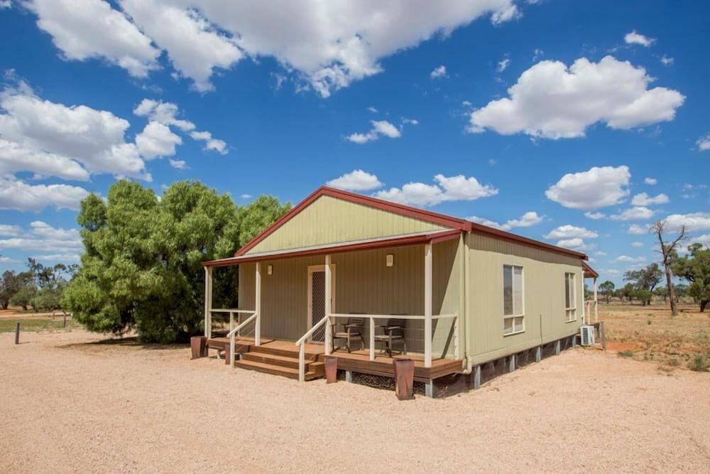 Arumpo NSW Phillip Island Accommodation