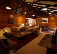 Mowamba River Lodge