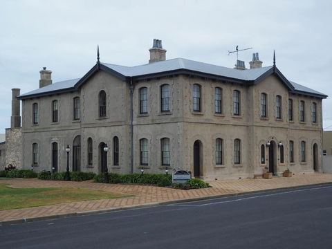 The Customs House B&B - Phillip Island Accommodation 1
