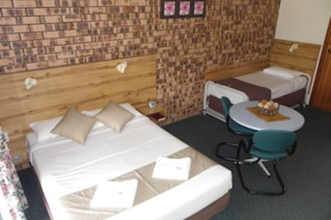 Surfside Resort Motel - Phillip Island Accommodation 5