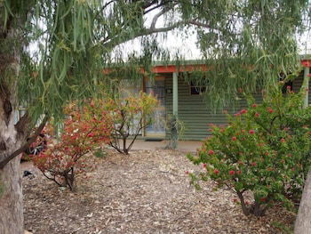 Angledool NSW Phillip Island Accommodation