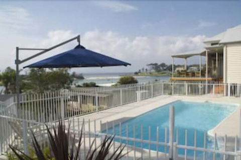 Anglesea Lodge - Phillip Island Accommodation 3