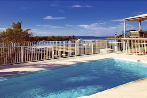 Anglesea Lodge - Phillip Island Accommodation 4