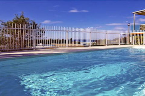 Anglesea Lodge - Phillip Island Accommodation 5