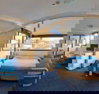 Lodge 21 - Phillip Island Accommodation