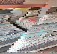 Mollymook Ocean View Motel Reward Long Stays - Over 18's Only