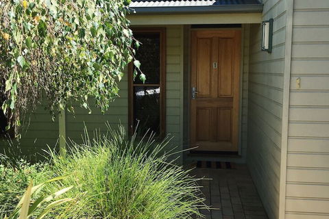 Abalina Cottages, Rotary Drive - Phillip Island Accommodation 1