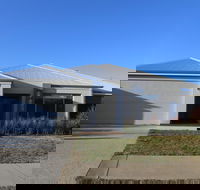 Rainbow Dream House PERTH Holiday Home