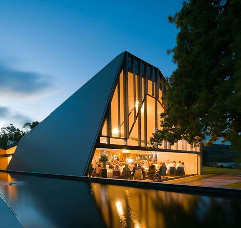 Peppermint Bay - Bar, Dining And Terrace - Phillip Island Accommodation 1