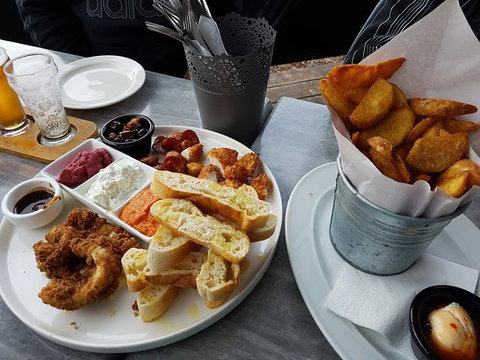 Rusty Water Brewery Restaurant & Bar - Phillip Island Accommodation 0