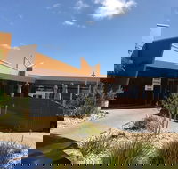 Shanikas - Phillip Island Accommodation