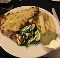 Cunninghams Hotel - Phillip Island Accommodation