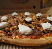 Nyojo's Pizza - Phillip Island Accommodation