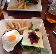 Glenrowan Hotel - Phillip Island Accommodation