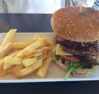Jules by the Lake Cafe - Phillip Island Accommodation