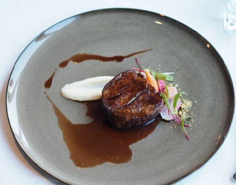 Annie's Provedore - Phillip Island Accommodation 2