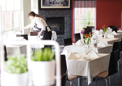 Annie's Provedore - Phillip Island Accommodation 3