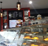 Michels Patisserie Springwood - Phillip Island Accommodation